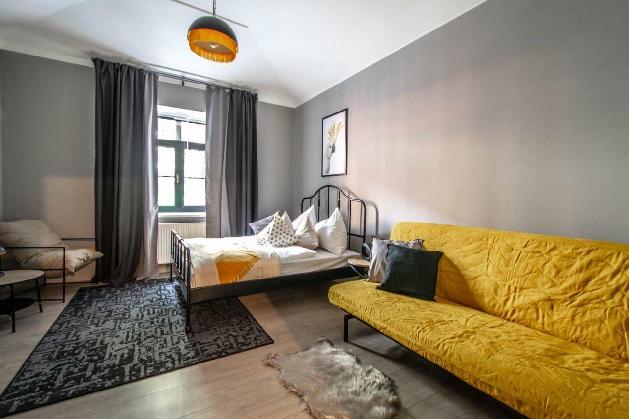 Stylish Apartments Close To Eden Garden Praha Bagian luar foto